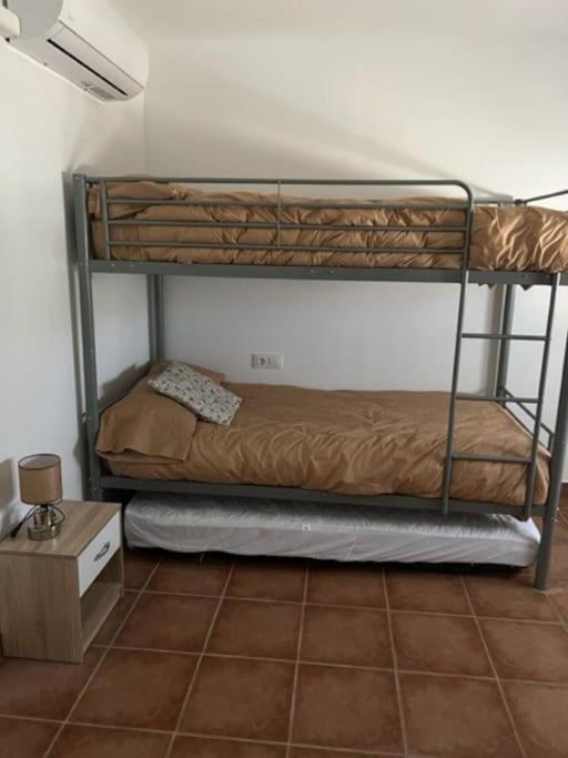 Villa Rural Con Amplia Piscina Campillo de Altobuey Bagian luar foto